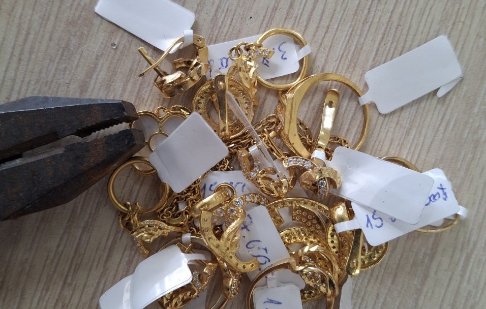 Tổng số tiền phạt đối với 3 cơ sở vi phạm là hơn 377 triệu đồng (Ảnh: Cục Quản lý thị trường Thanh Hóa)