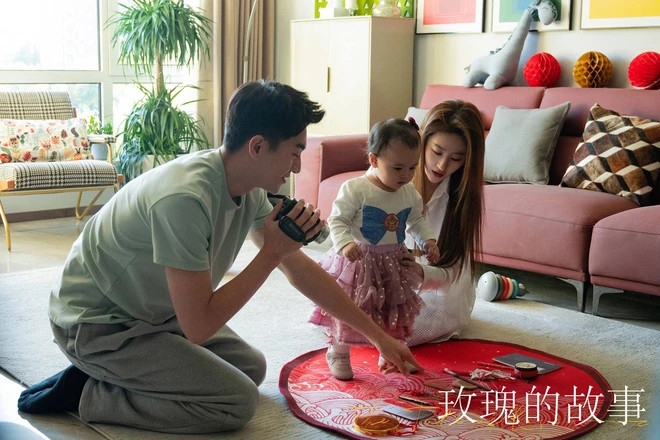 Nhiều khán giả nhận định Phương Hiệp Văn đúng chuẩn mẫu đàn ông yêu vợ thương con. Nhưng rất tiếc, cách thể hiện cảm xúc quá đà, chiếm hữu đã là liều thuốc độc giết chết tình yêu của bọn họ.