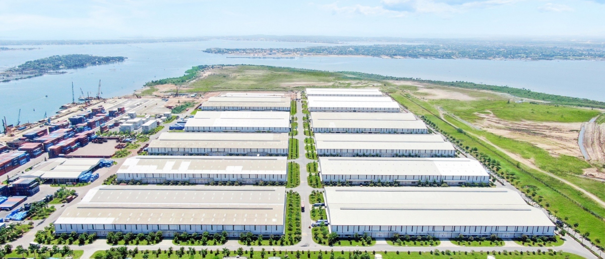 Hệ thống kho tại cảng Chu Lai có tổng diện tích hơn 300.000m2