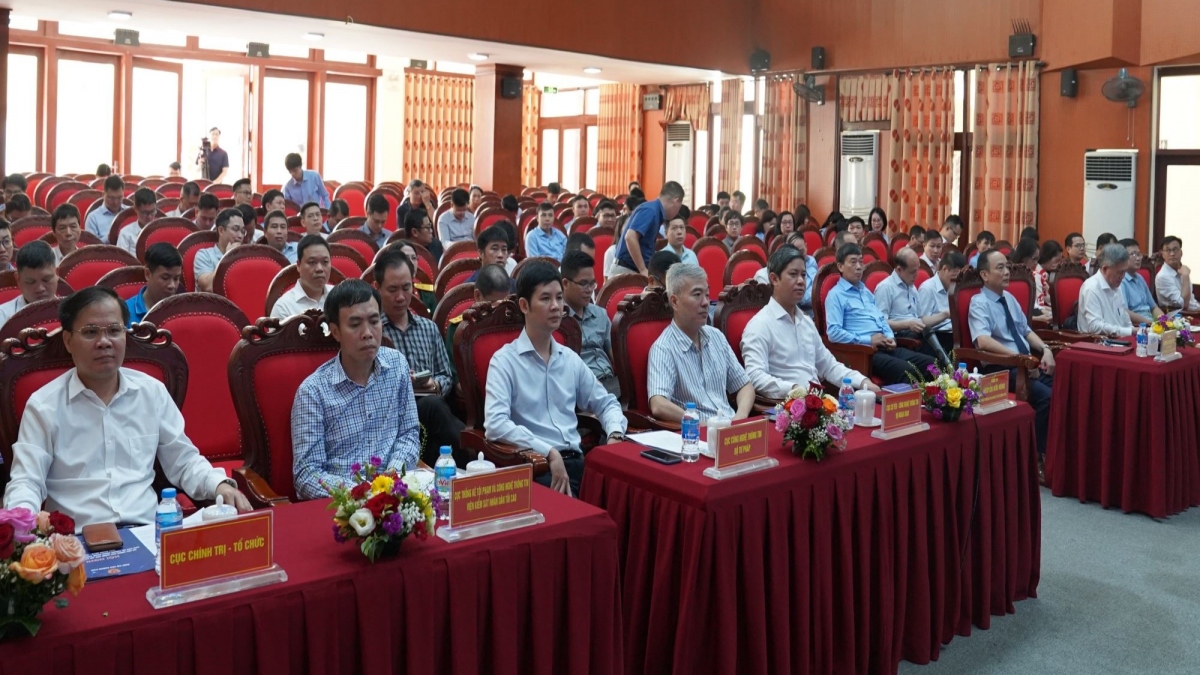 Toàn cảnh hội nghị