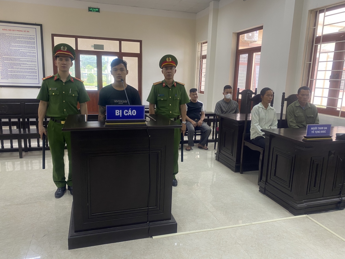 Bị cáo La Ngọc Khánh tại phiên toà.