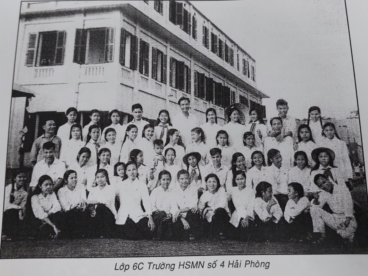 Bức ảnh trường Học sinh miền Nam số 4 Hải Phòng (ảnh tư liệu NVCC)