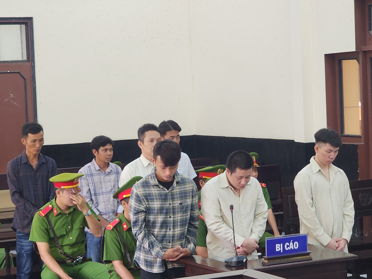 Các bị cáo tại tòa