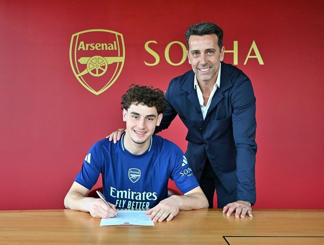 Arsenal chính thức có tân binh đầu tiên (Ảnh: CLB)