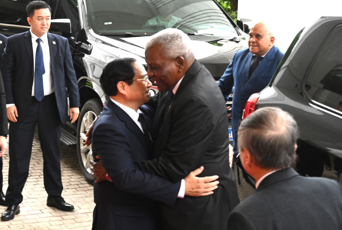 Thủ tướng Chính phủ Phạm Minh Chính tiếp đoàn Chủ tịch Quốc hội Cuba Esteban Lazo Hernandez