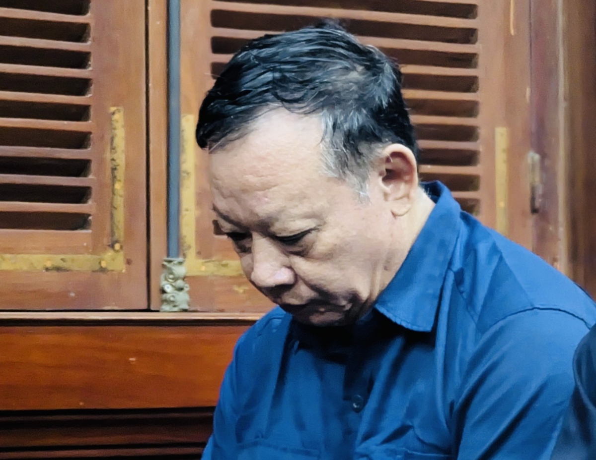Bị cáo Dương Hoa Xô, nguyên Giám đốc Trung tâm Công nghệ sinh học TP.HCM bị đề nghị từ 15-16 năm tù về tội "Nhận hối lộ". (Ảnh: T.C)