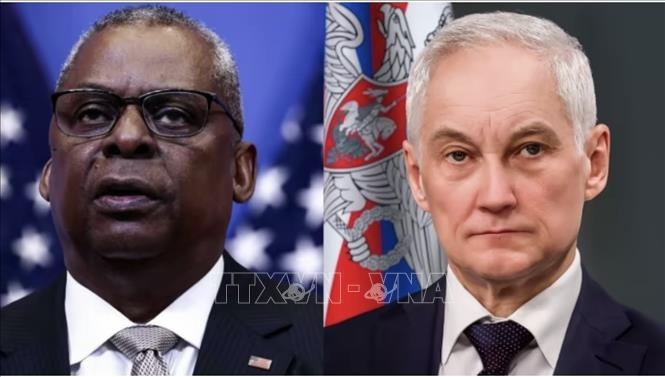 Bộ trưởng Quốc phòng Mỹ Lloyd Austin và Bộ trưởng Quốc phòng Nga Andrei Belousov (phải) . Ảnh: Pravda/TTXVN