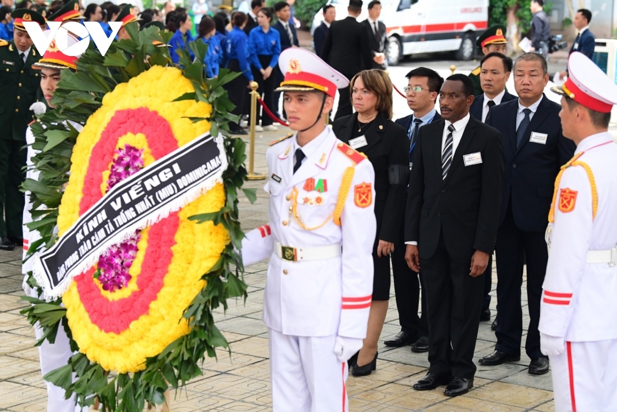 Representatives of the Dominican Republic's United Left Movement at Party General Secretary Nguyen Phu Trong's funeral service in Hanoi on July 25.