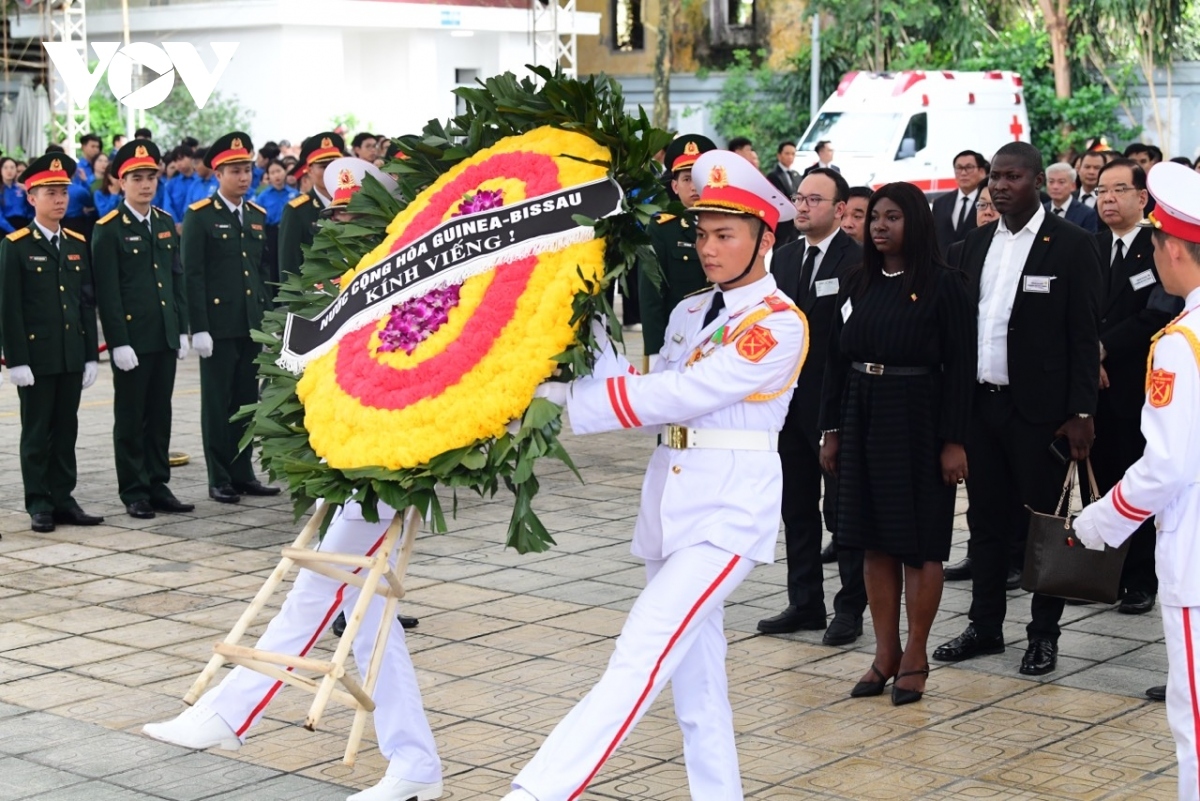 Representatives of the Guinea - Bissau Government at the General Secretary Nguyen Phu Trong's funeral service in Hanoi