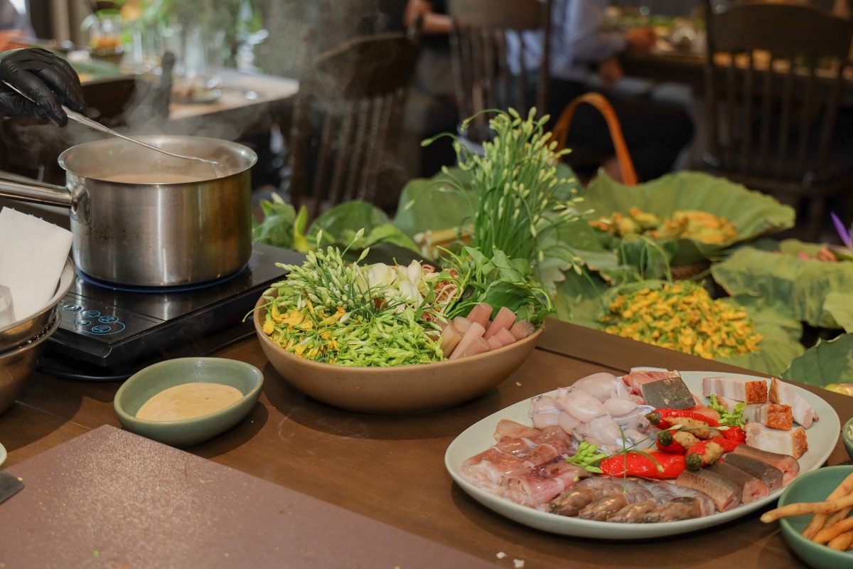 Món lẩu mắm Nam Bộ. Ảnh: Khánh Linh