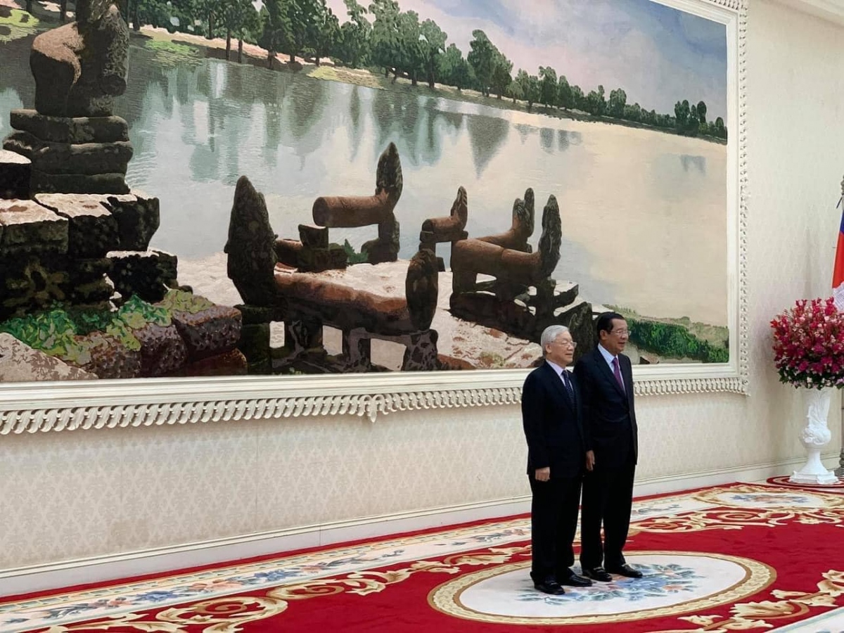  Tổng Bí thư Nguyễn Phú Trọng và Thủ tướng Hun Sen.