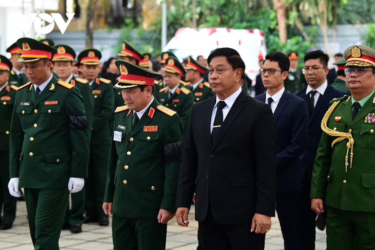 A delegation of the Government of Myanmar is led by Deputy Prime Minister Tin Aung San