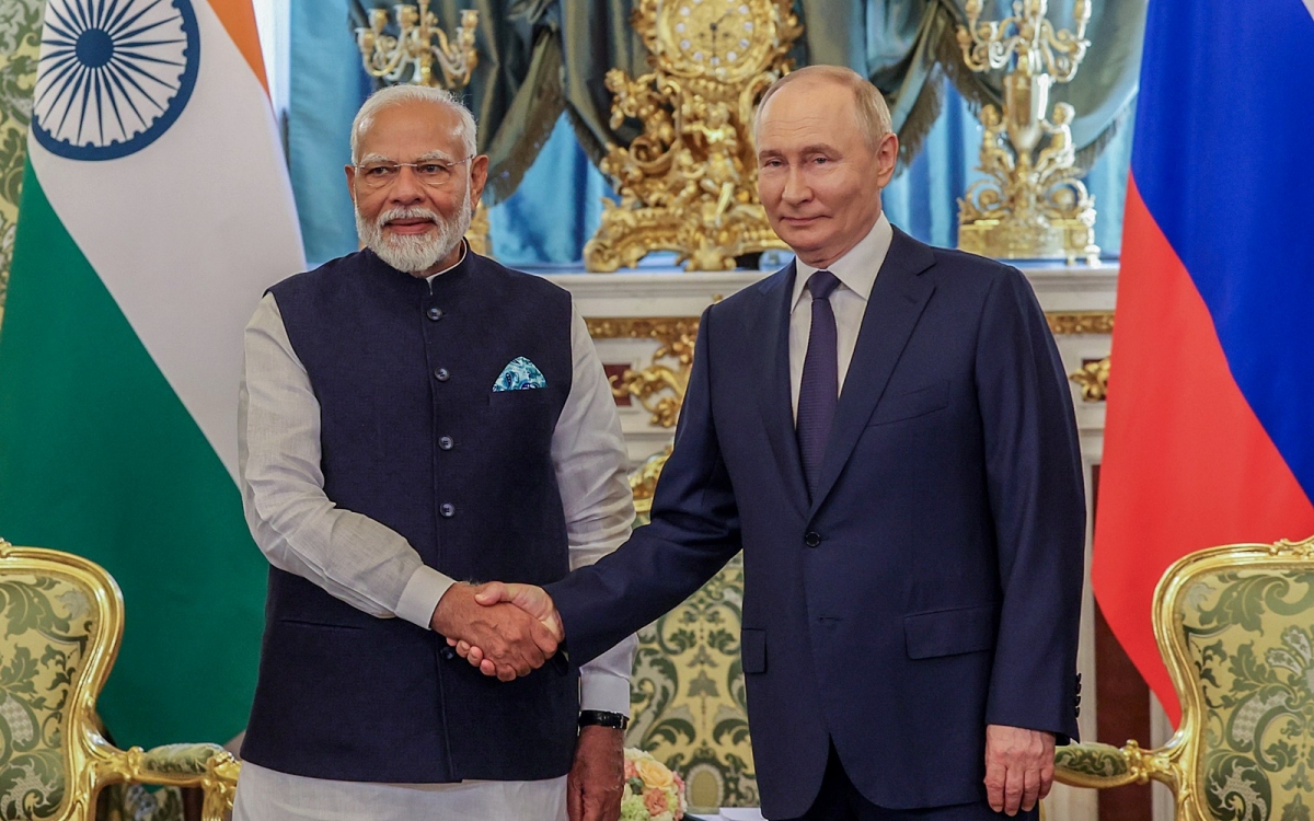 Thủ tướng Ấn Độ Narendra Modi hội đàm với Tổng thống Nga Vladimir Putin tại Moscow. Ảnh: ANI.
