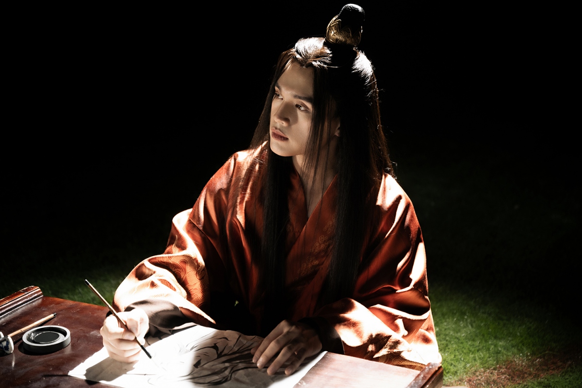 Hình ảnh Nguyễn Trần Trung Quân...