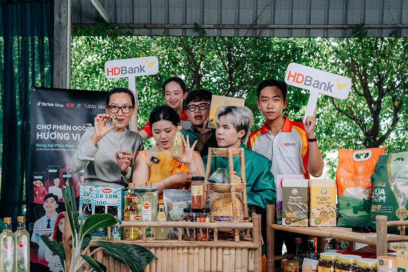 Doanh số bán hàng của “Chợ Phiên OCOP” livestream trên Tiktok có trợ giá của HDBank năm qua đã đạt hàng tỷ đồng