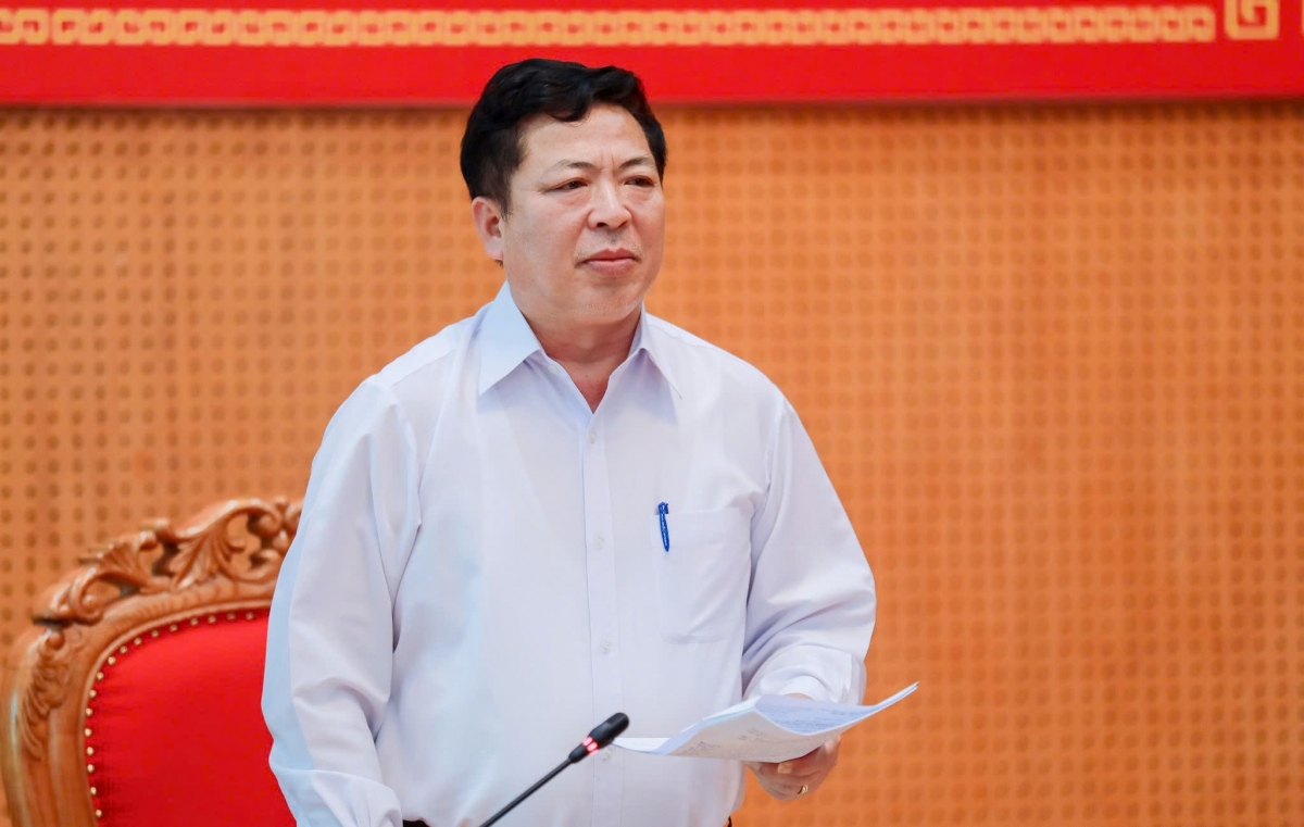 Ông Trần Hồng Minh - Bí thư Tỉnh ủy phát biểu tại cuộc họp (Ảnh: Việt Trung)