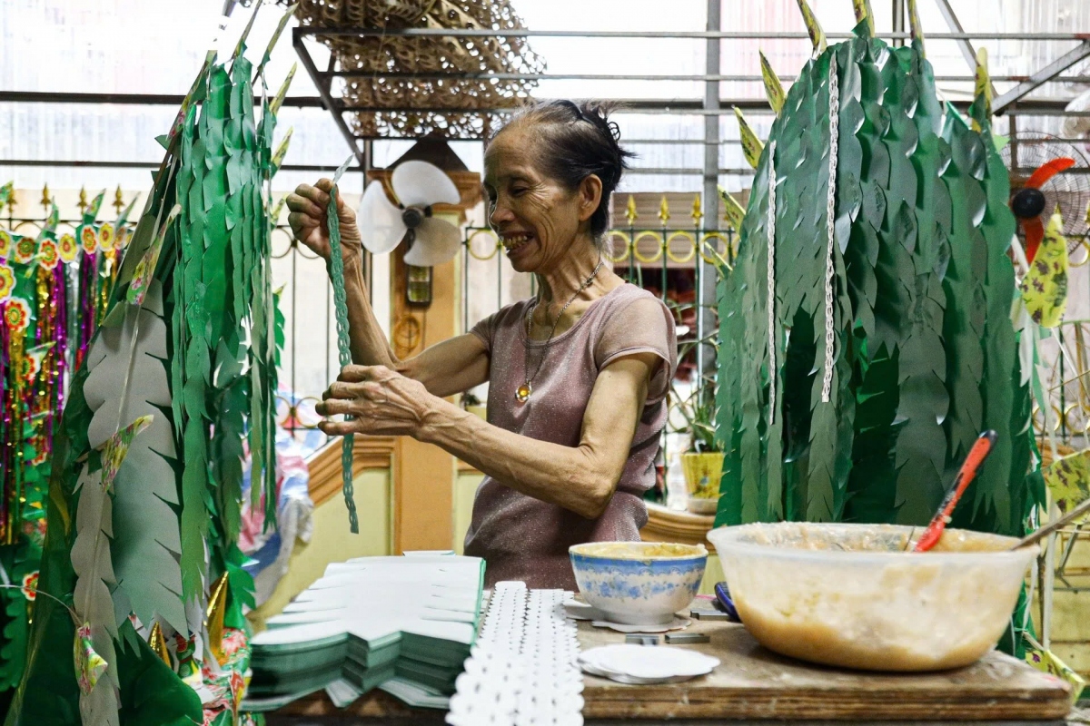 Người dân xã Song Hồ tất bật sản xuất, cung ứng cho thị trường rằm tháng 7.