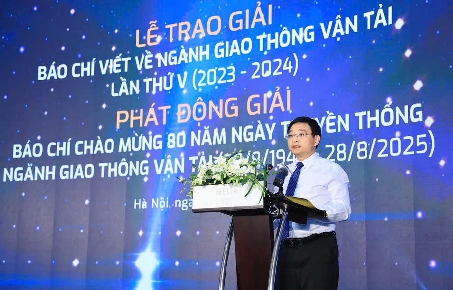 Bộ trưởng Nguyễn Văn Thắng phát biểu tại lễ trao giải.
