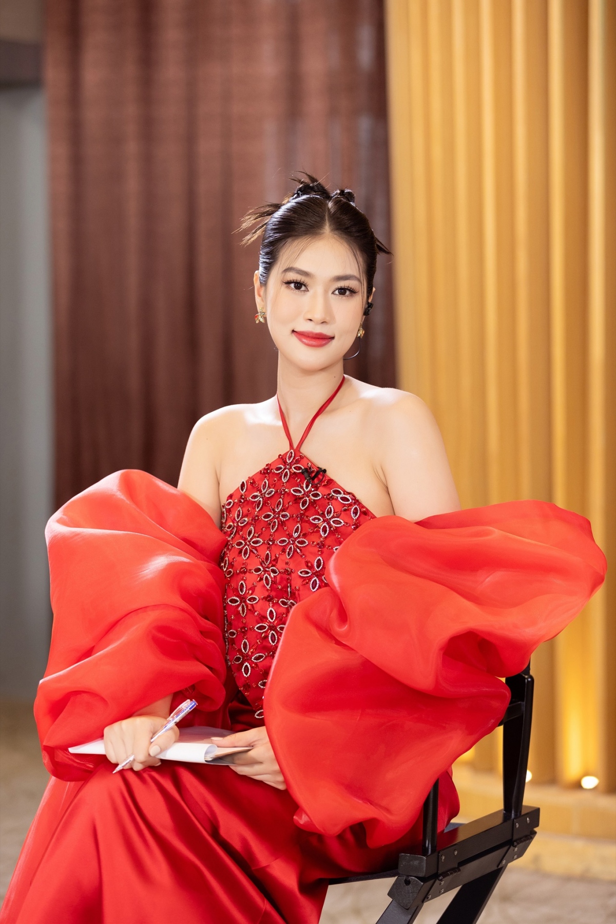 Tháng 10/2022, Đoàn Thiên Ân giành ngôi vị cao nhất cuộc thi Miss Grand Vietnam 2022. Ngay sau đó, người đẹp đến từ Long An chỉ có 3 ngày chuẩn bị để bay sang Indonesia tham gia Miss Grand International 2022. Cô dừng chân ở top 20 và nhận giải thưởng Country's Power of The Year.