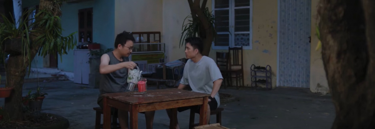 Hào quyết moi được bằng được thông tin từ Quý