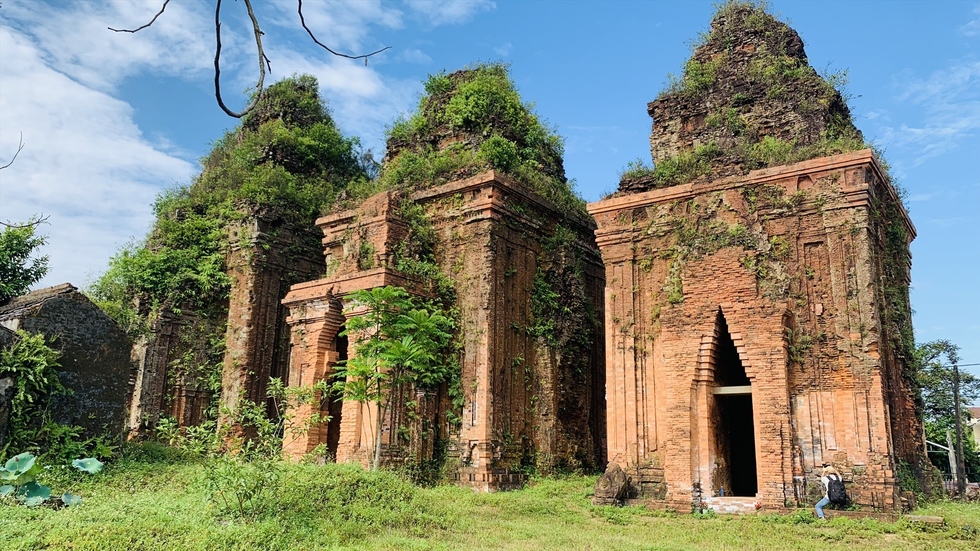 Mỗi di tích văn hóa là một trầm tích, một chứng nhân quan trọng của lịch sử, truyền thống tốt đẹp và trí tuệ của cha ông.