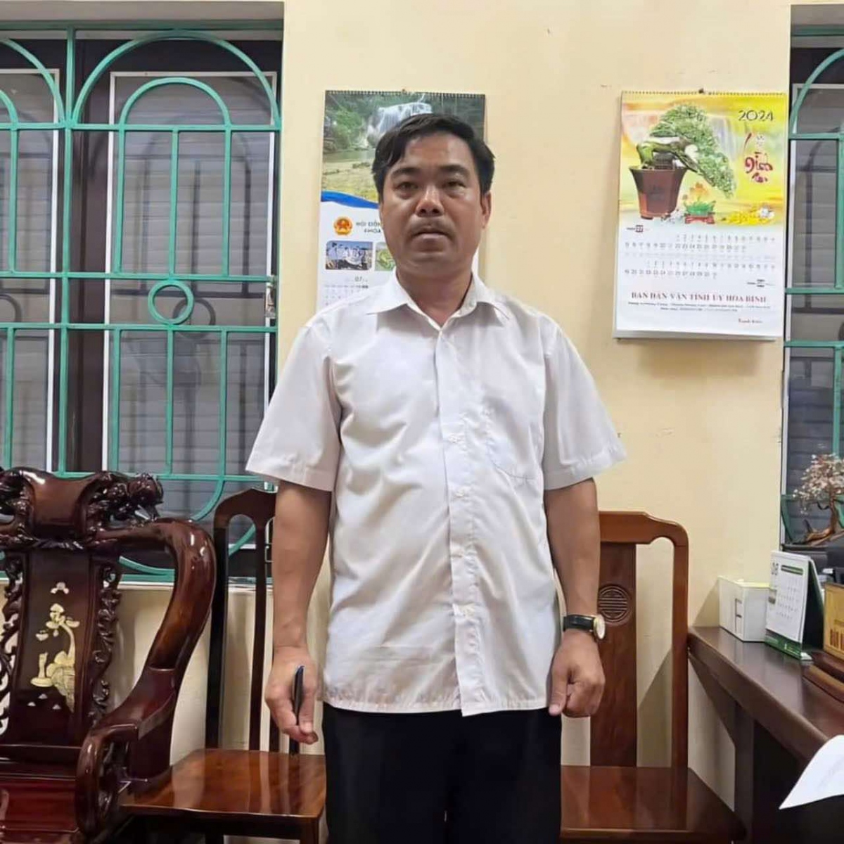 Bi can Bùi Văn Thơ - Phó Bí thư Đảng uỷ, Chủ tịch UBND xã Mỹ Thành, huyện Lạc Sơn. Ảnh: Công an tỉnh Hòa Bình