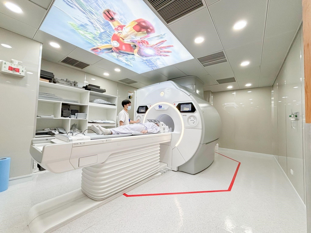  Hệ thống chụp MRI 3 Tesla SIGNA™ Hero hiện đại bậc nhất giúp phát hiện chính xác yếu tố gây bệnh tiềm ẩn