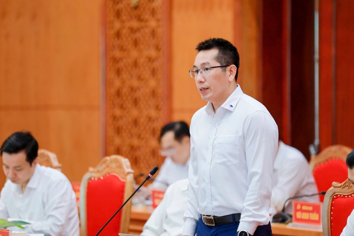 Đại diện DNDA phát biểu tại cuộc họp (Ảnh: Việt Trung)