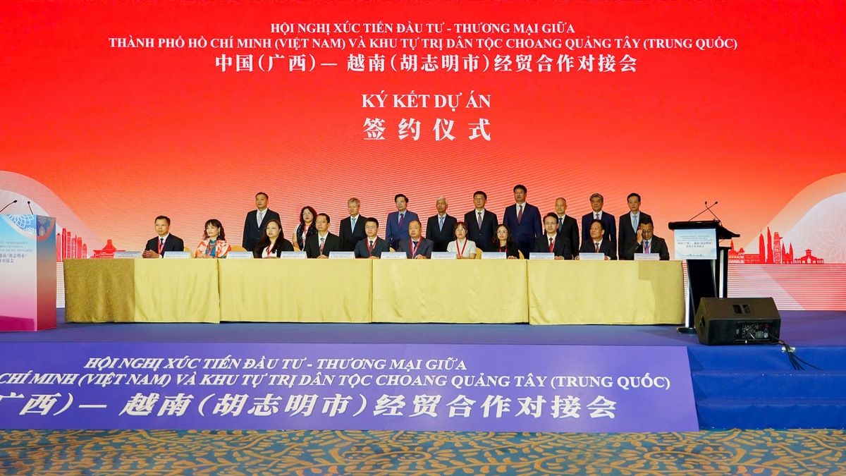 Futa Group, Kim Long Motor và Yuchai Gruop đã chính thức ký kết hợp tác chiến lược toàn diện. (Ảnh: P.T)