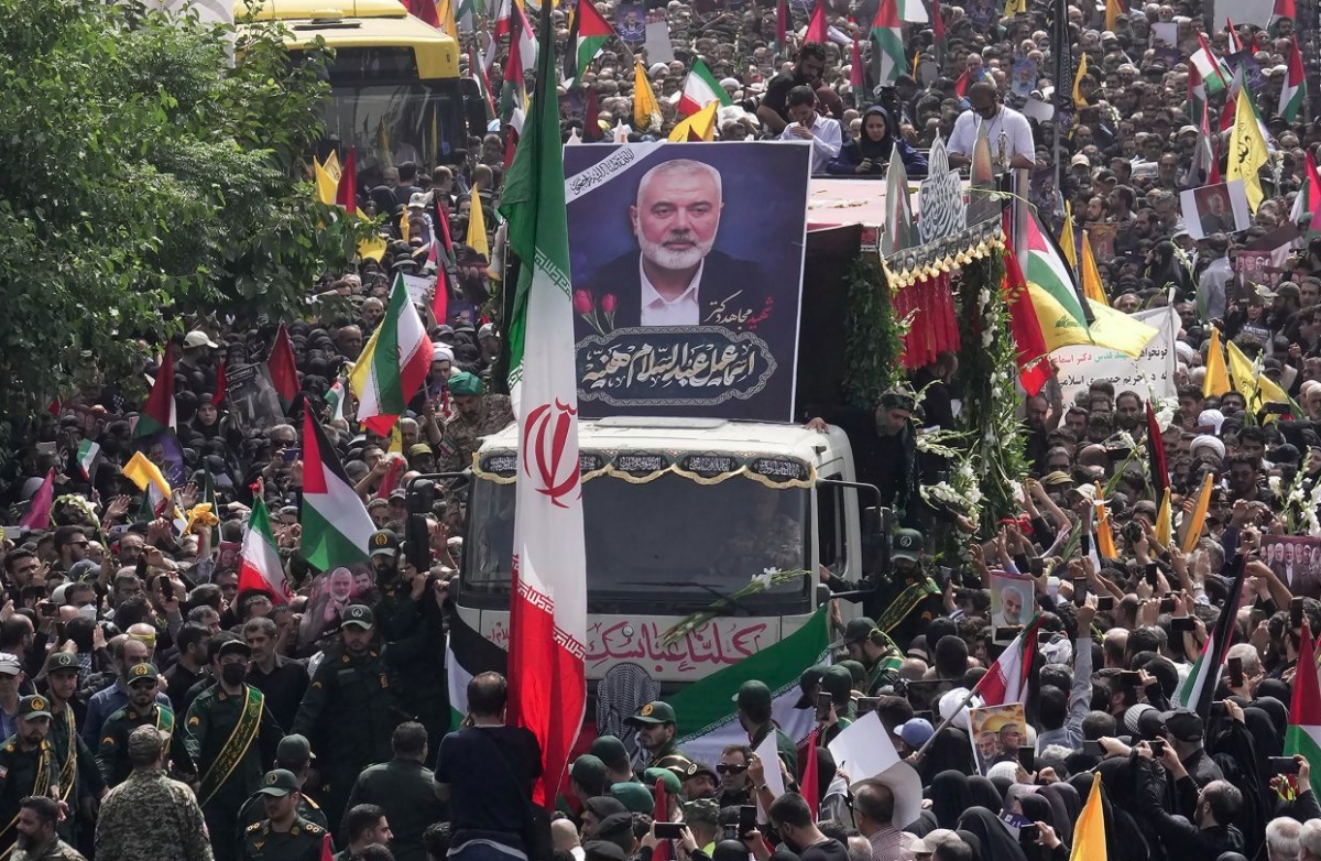 Đám tang thủ lĩnh Hamas Ismail Haniyeh hôm 1/8. Ảnh: AP