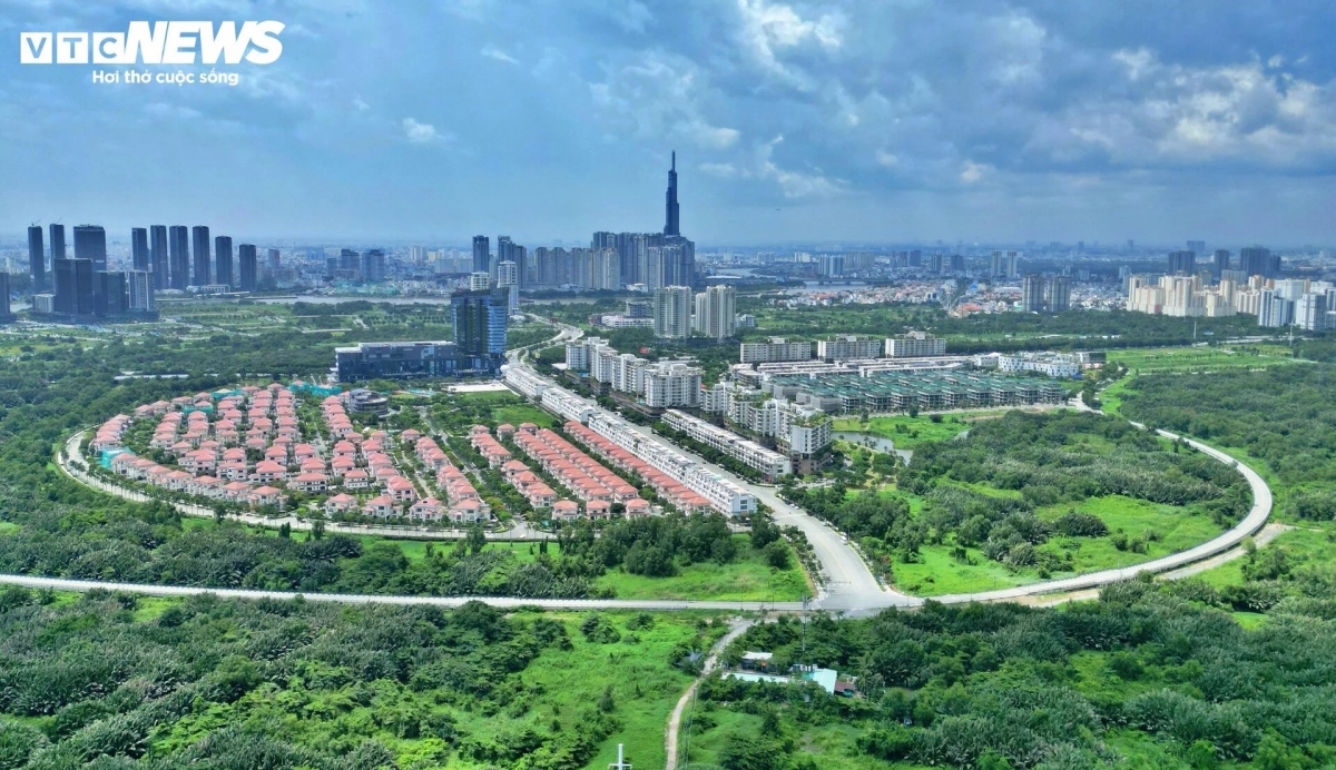 Theo đồ án quy hoạch, hơn 128 ha đầm lầy ở bán đảo Thủ Thiêm (TP Thủ Đức) được phê duyệt để trở thành công viên lớn thứ 3 của TP.HCM, sau công viên Sài Gòn Safari rộng 485 ha, công viên quận 12 rộng 150 ha và rộng gấp 7,5 lần Thảo Cầm Viên.