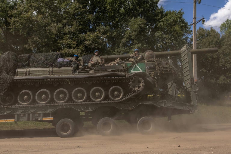 Hàng nghìn binh sỹ Ukraine tham gia cuộc đột kích lãnh thổ Nga. Ảnh: Reuters
