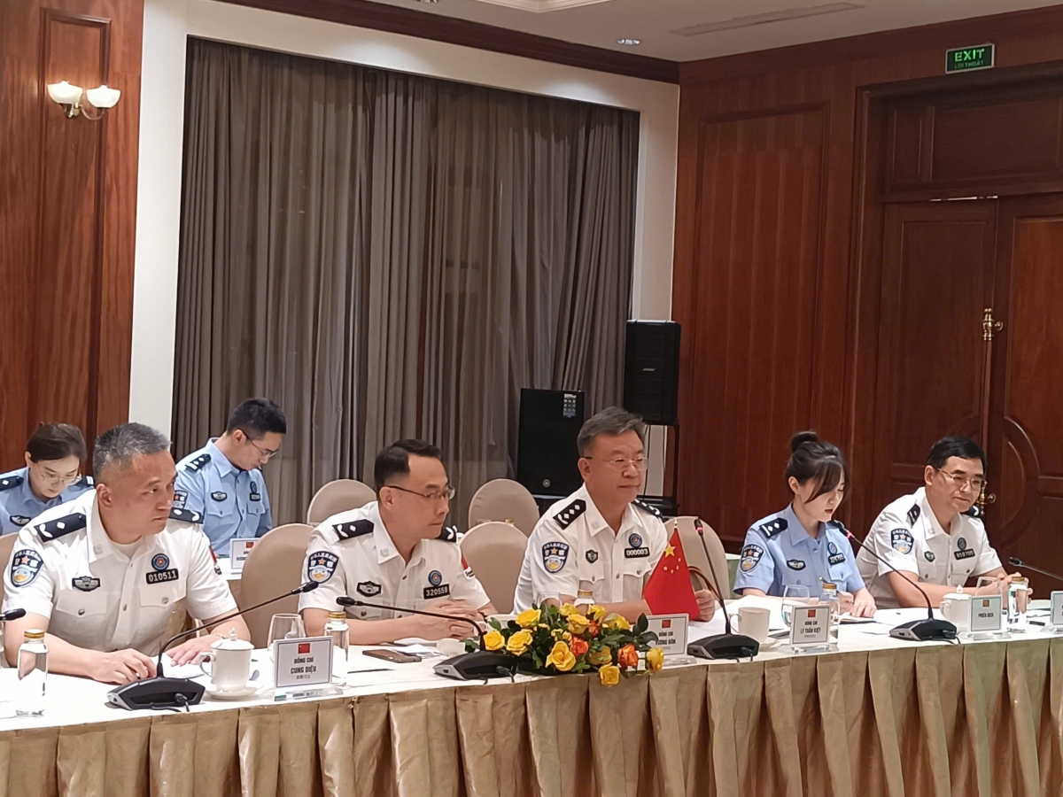 Ông Lý Tuấn Kiệt, Phó Cục trường Cục Quản lý Di dân Quốc gia Trung Quốc đề nghị hai bên tiếp tục phối hợp hiệu quả trong thời gian tới