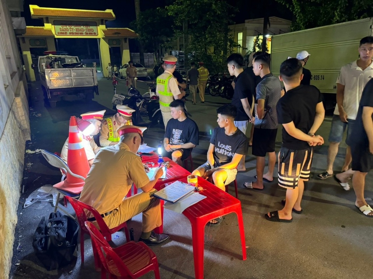 Công an huyện Khoái Châu, Hưng Yên tăng cường phòng chống tội phạm là thanh thiếu niên. (Ảnh: CACC)