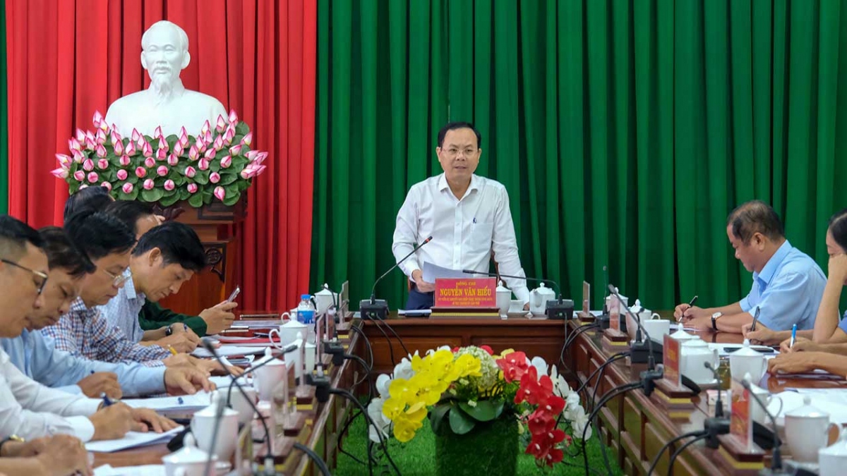 Bí thư Thành ủy Cần Thơ Nguyễn Văn Hiếu yêu cầu 2 quận Ninh Kiều, Bình Thủy đẩy nhanh tiến độ giải phóng mặt bằng