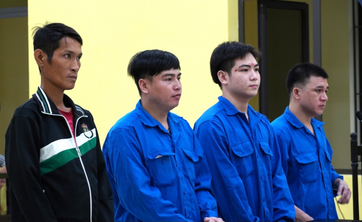 Các bị cáo tại tòa