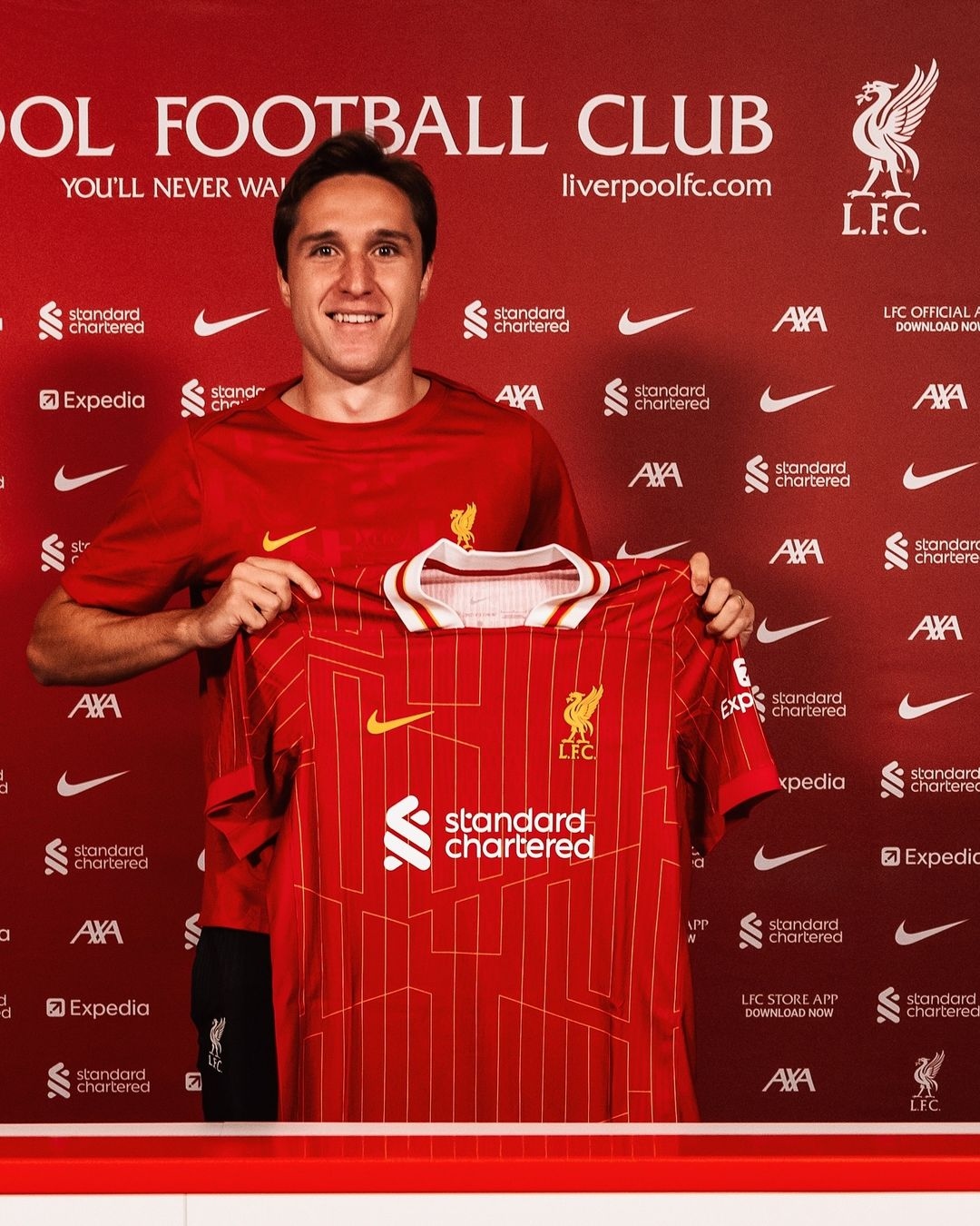 Liverpool ra mắt tân binh Federico Chiesa (Ảnh: Liverpool)
