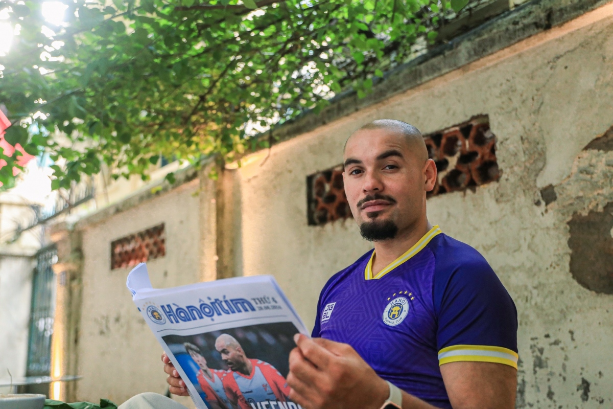 Cựu tuyển thủ Hà Lan mất việc sau 18 phút đá V.League 2 Hà Nội FC chiêu mộ thành công ngoại binh đắt giá người Hà Lan