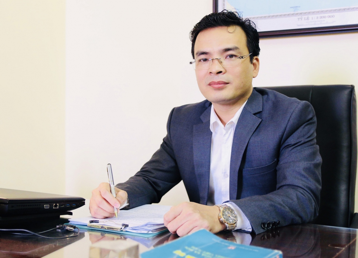 Luât sư Hoàng Trọng Giáp