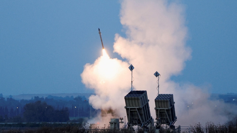 Tình hình căng thẳng giữa Israel với Lebanon và Iran gia tăng và diễn biến phức tạp (Ảnh minh họa: Reuters)