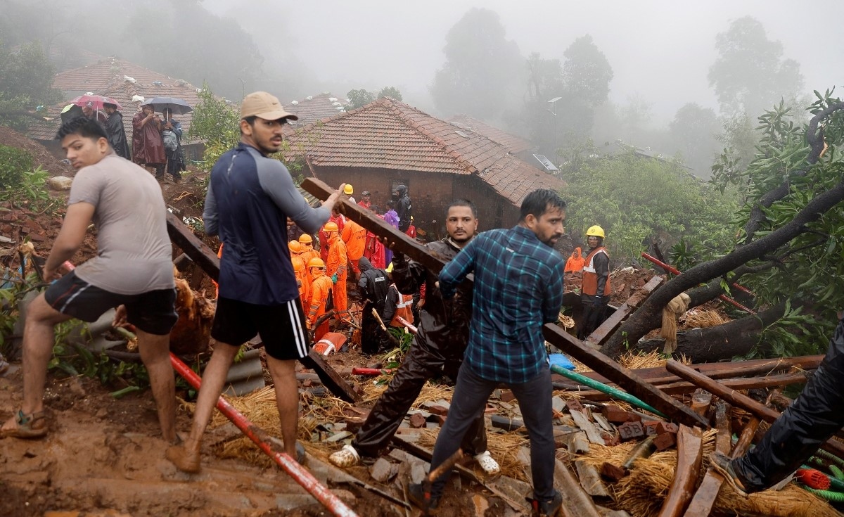  Số người chết do lở đất ở Ấn Độ đã vượt quá 300 người (Ảnh Reuters)