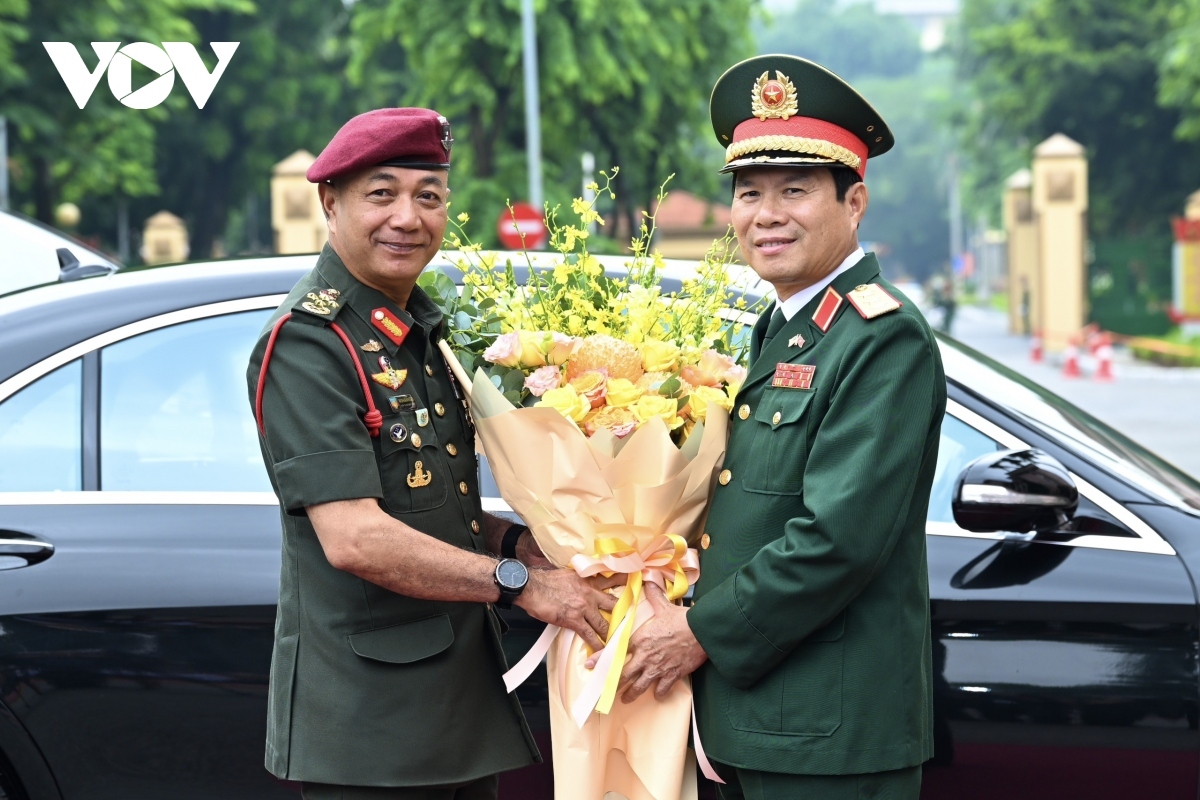 The visit is held amid both nations carrying out an action plan for the implementation of the strategic partnership during the 2021 to 2025 period in a multitude of fields, including defence co-operation.