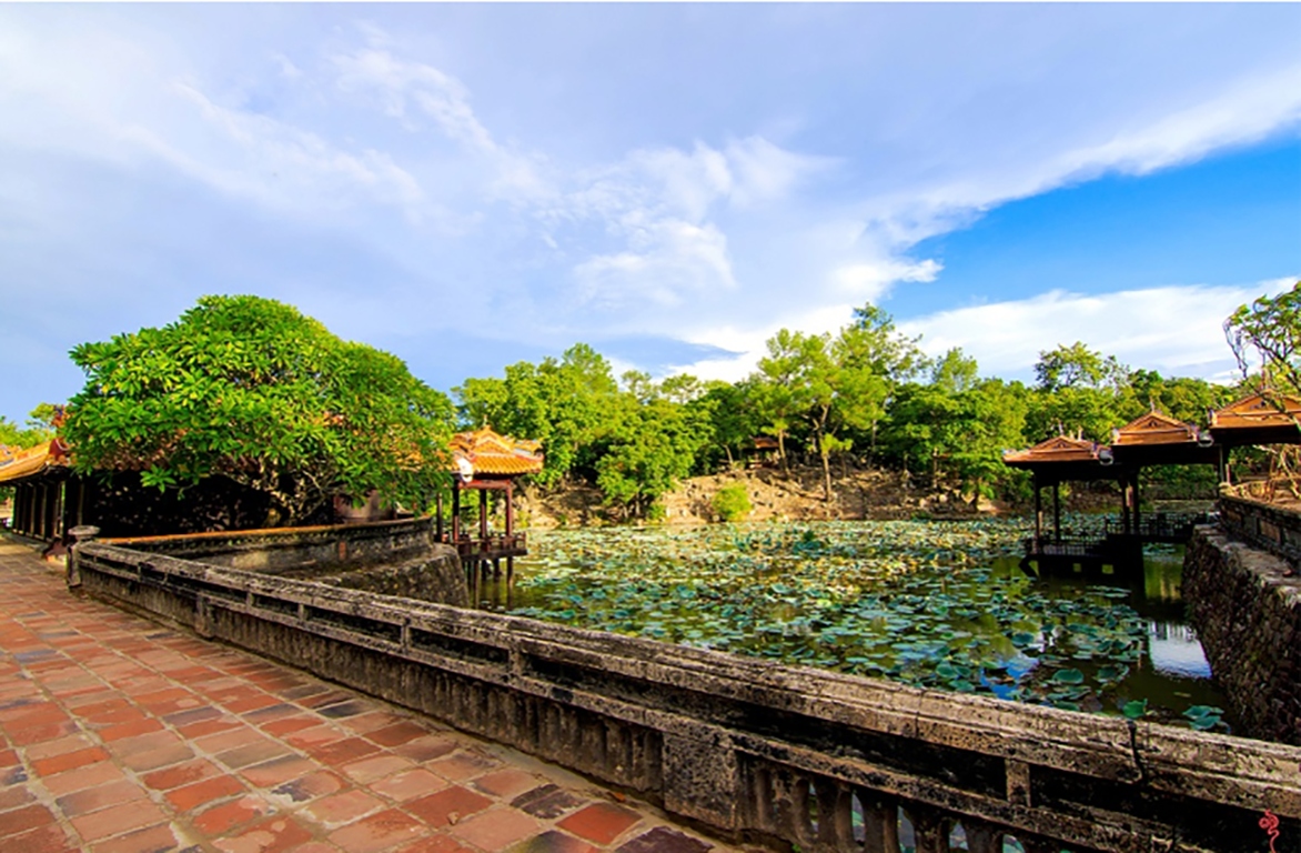 Một góc Lăng Tự Đức