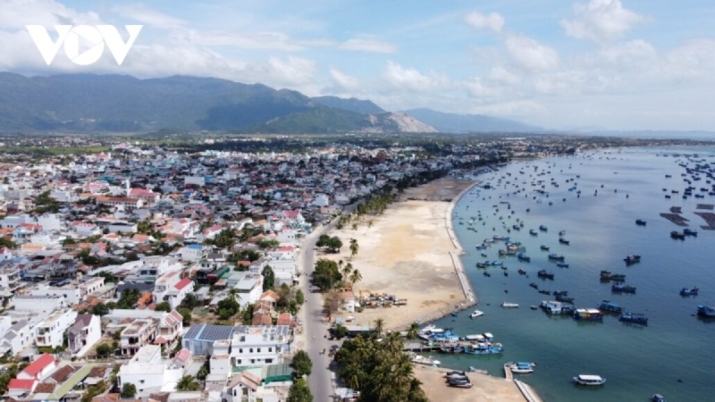 Nhiều người sử dụng đất ở tỉnh Khánh Hòa bị ảnh hưởng quyền lợi khi tạm dừng một số thủ tục hành chính liên quan đất đai