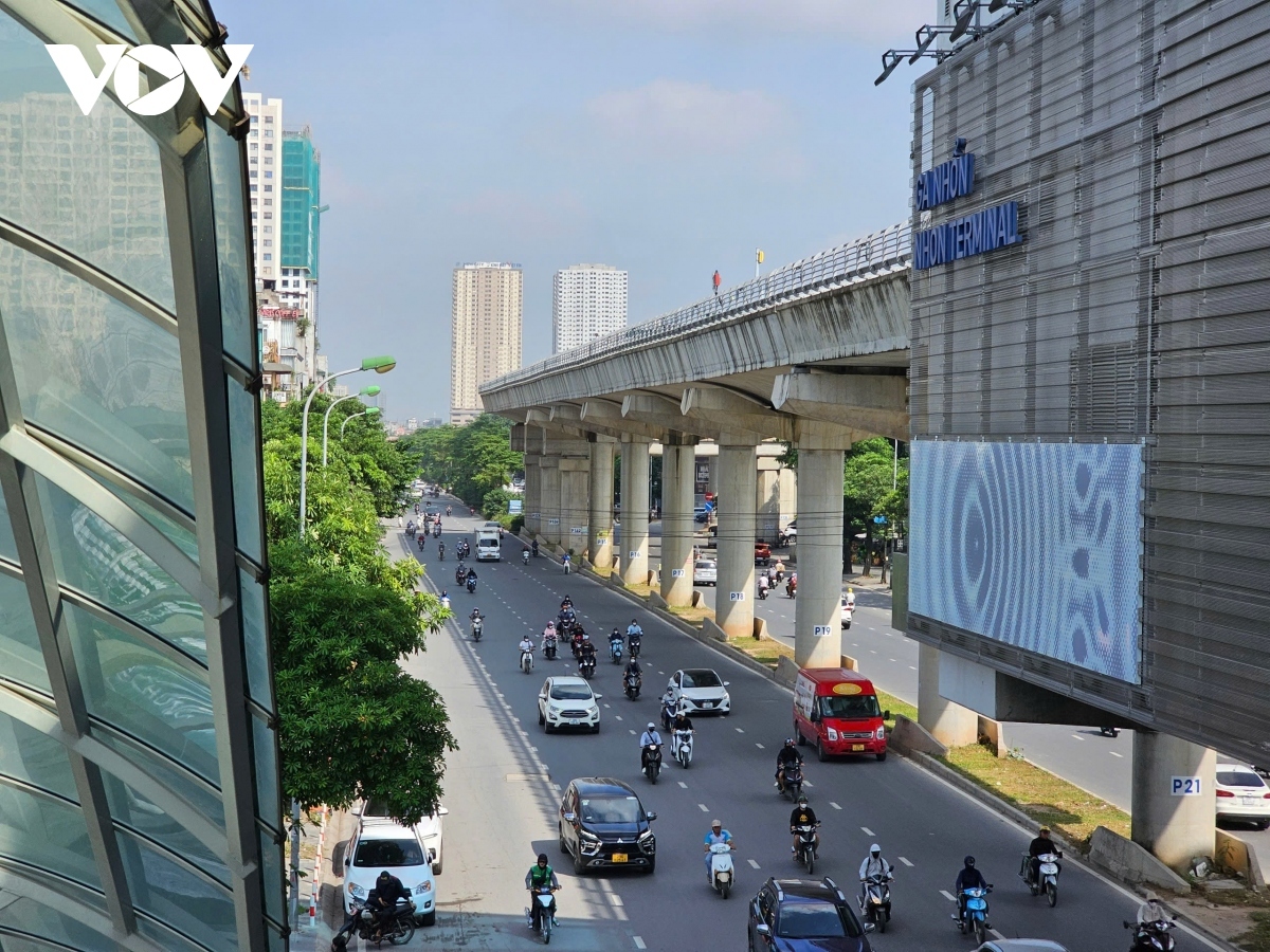 The project initially began construction in 2009 with a completion target of 2015. After undergoing several delays, the elevated section will start operation in August before the entire line is completed ahead in 2027.