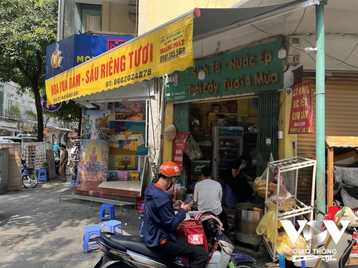 Những hàng hoa quả dầm đắt khách với những loại quả đặc trưng, mùa nào thức nấy