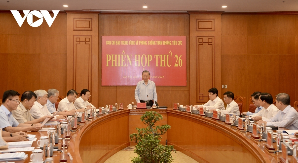 In his address, Party General Secretary and State President To Lam hails efforts by relevant agencies in accelerating the investigation and handling of cases, with unprecedented ones detected over the past time.