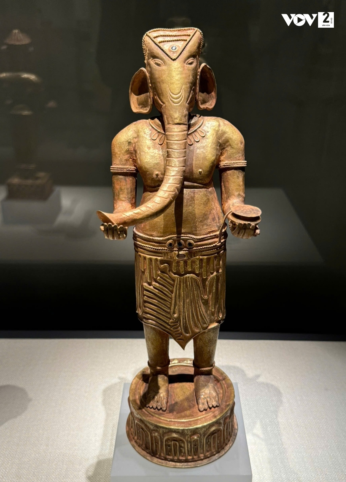 Bức tượng thần Ganesha là tượng trưng của tài trí, hạnh phúc và thành công.