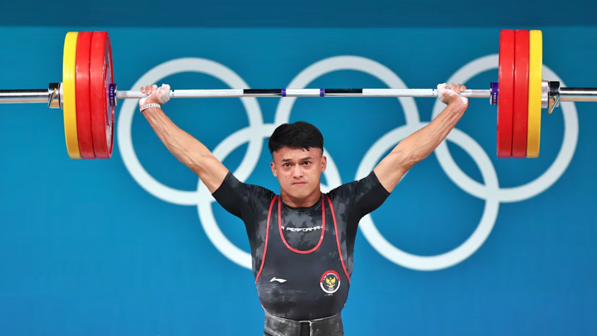 Rizki Juniansyah giành HCV cử tạ ở Olympic 2024.