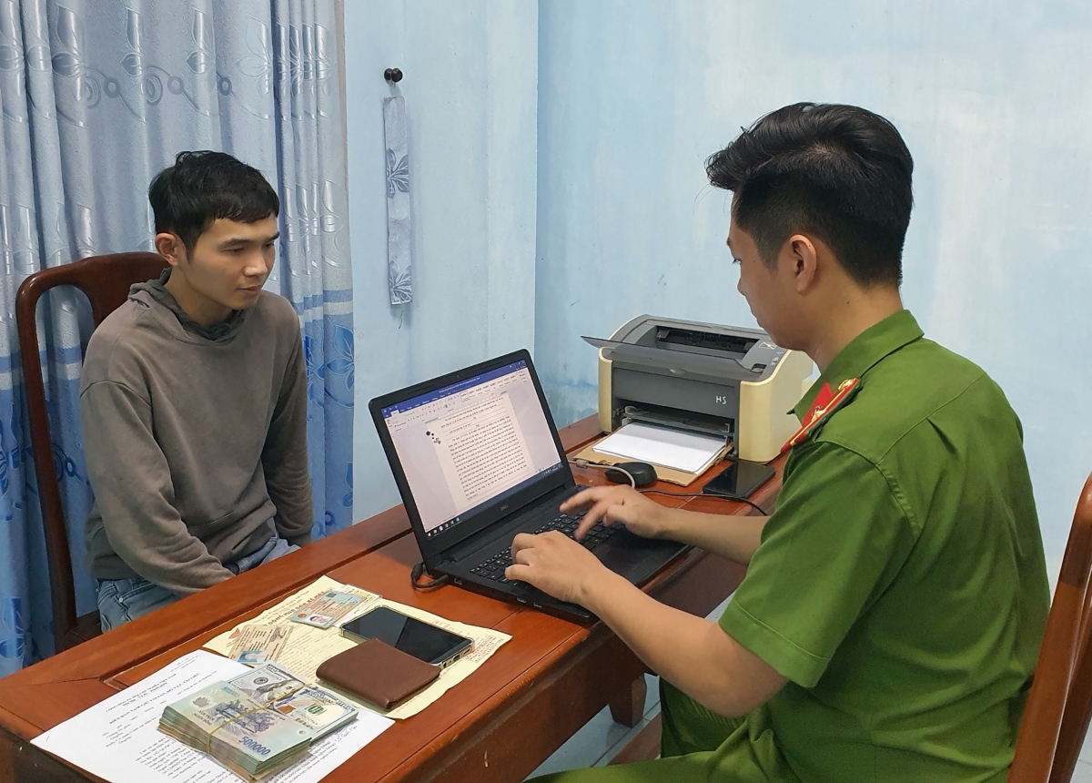 Võ Quốc Hải tại cơ quan Công an
